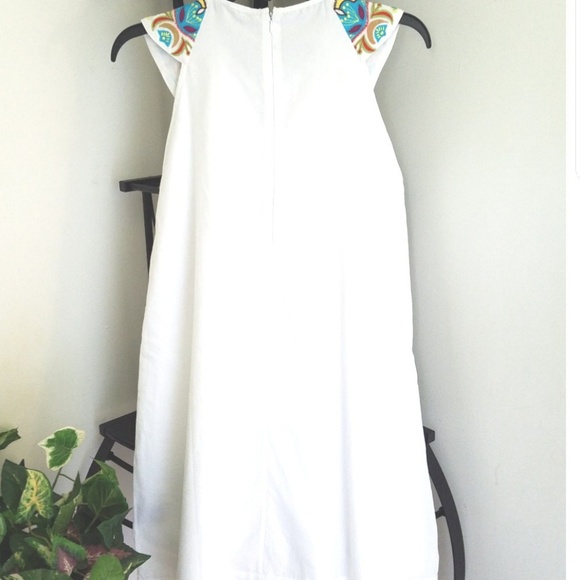 Kas New York Floral Embroidered Dress W/ Pockets - Picture 2 of 8